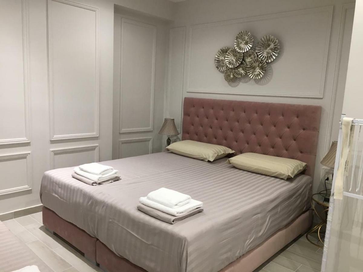 Onira Luxury Rooms Sarandë 外观 照片