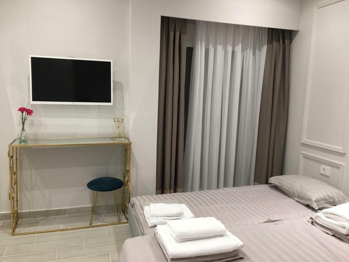 Onira Luxury Rooms Sarandë 外观 照片